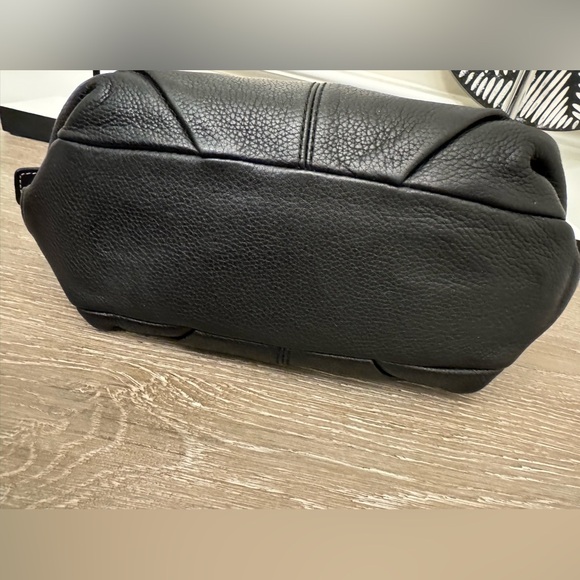 Vintage Coach shoulder bag - Picture 10 of 14